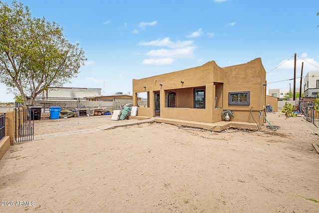 3617 S 17TH Street, Phoenix, AZ 85040