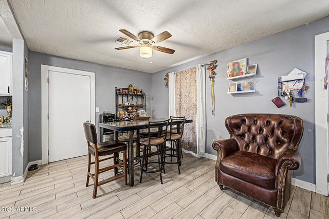3617 S 17TH Street, Phoenix, AZ 85040
