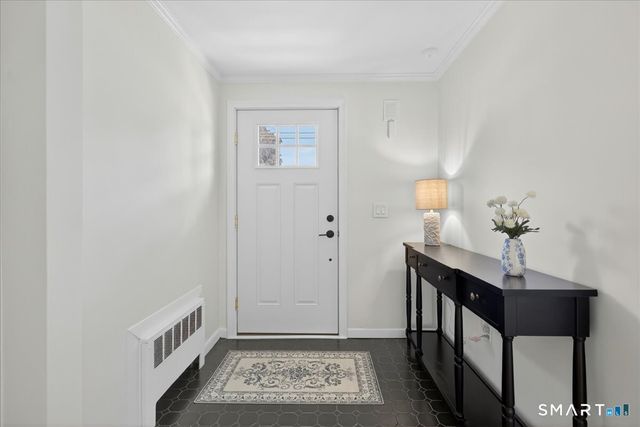 84 Jesswig Drive, Hamden, CT 06517