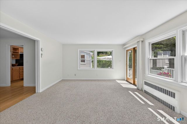 84 Jesswig Drive, Hamden, CT 06517