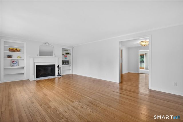 84 Jesswig Drive, Hamden, CT 06517
