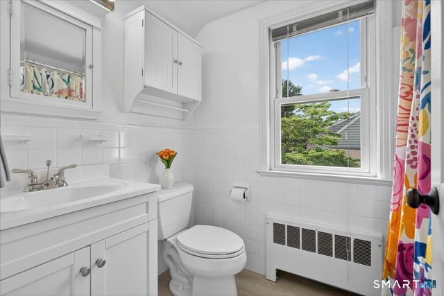 84 Jesswig Drive, Hamden, CT 06517