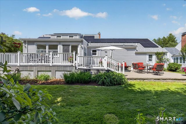 84 Jesswig Drive, Hamden, CT 06517
