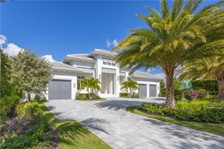 375 Bow Line DR, Naples, FL 34103