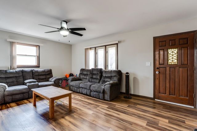 1302 N Taylor St, El Dorado, KS 67042