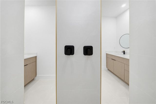 1202 Calvin AVE, Lehigh Acres, FL 33972