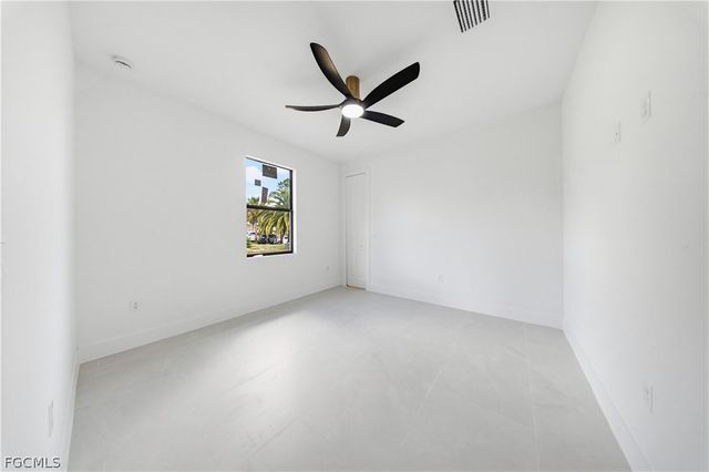 1202 Calvin AVE, Lehigh Acres, FL 33972