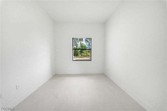 1202 Calvin AVE, Lehigh Acres, FL 33972