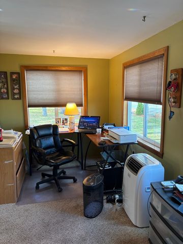 176 Lower Collins Street, Seabrook, NH 03874