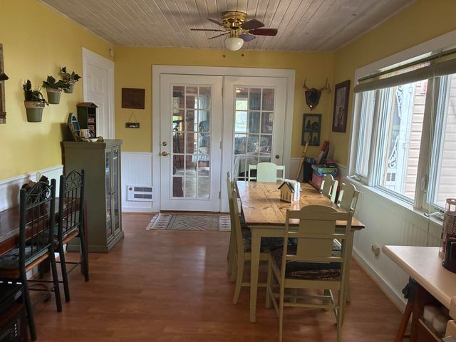 5882 Lakeside Drive, Gladwin, MI 48624