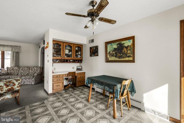 85 WISSLER RD, Lititz, PA 17543