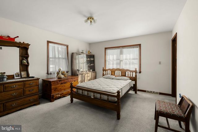 85 WISSLER RD, Lititz, PA 17543