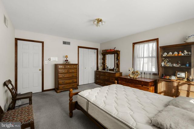 85 WISSLER RD, Lititz, PA 17543