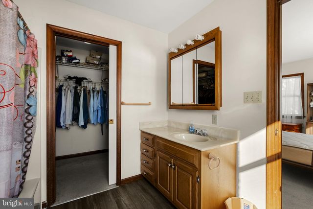 85 WISSLER RD, Lititz, PA 17543