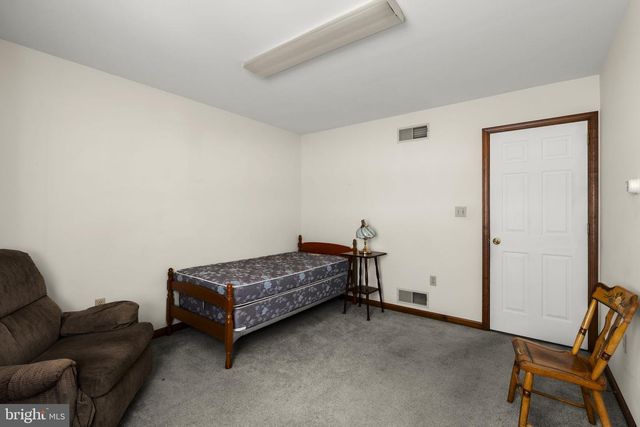 85 WISSLER RD, Lititz, PA 17543