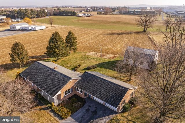 85 WISSLER RD, Lititz, PA 17543