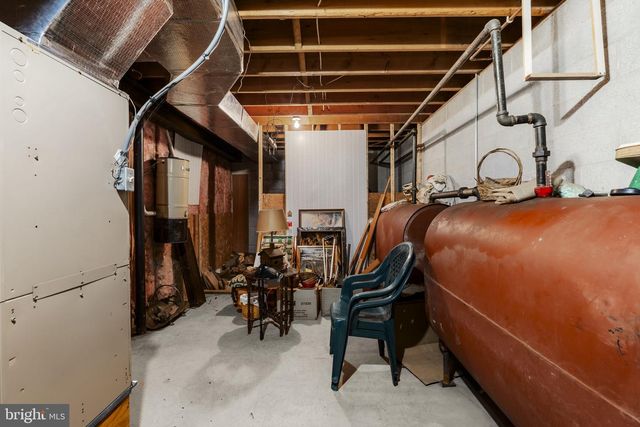 85 WISSLER RD, Lititz, PA 17543