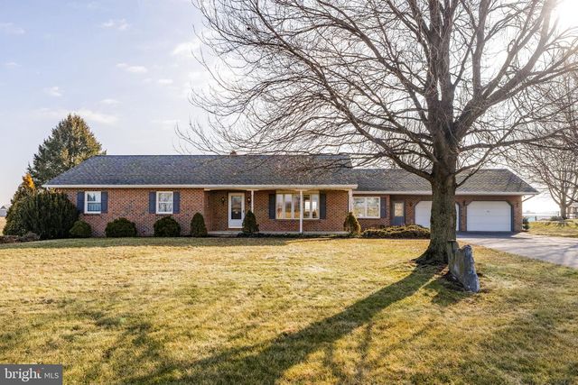 85 WISSLER RD, Lititz, PA 17543