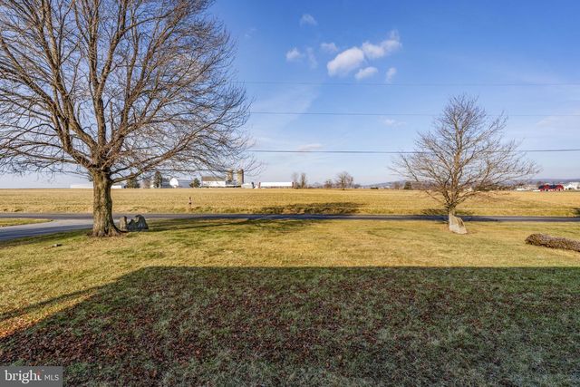 85 WISSLER RD, Lititz, PA 17543