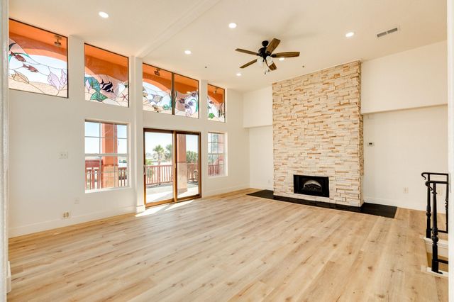 411 Sailfish Lane 101, Freeport, TX 77541