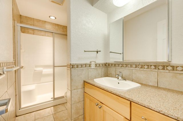 411 Sailfish Lane 101, Freeport, TX 77541