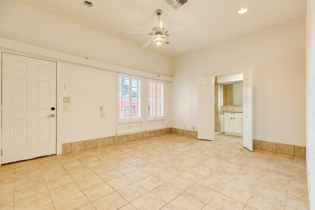 411 Sailfish Lane 101, Freeport, TX 77541