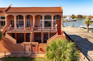 411 Sailfish Lane 101, Freeport, TX 77541