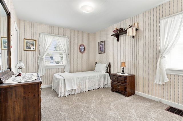 123 Chesterton Road, Greece, NY 14626