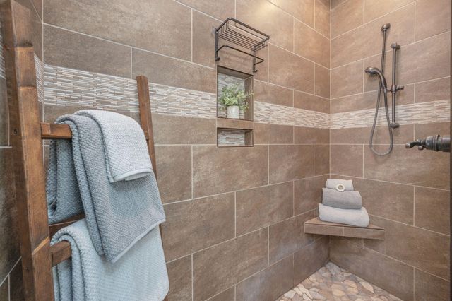 3501 Plympton Road, Laurel Hill, FL 32567