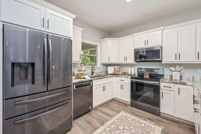 3501 Plympton Road, Laurel Hill, FL 32567