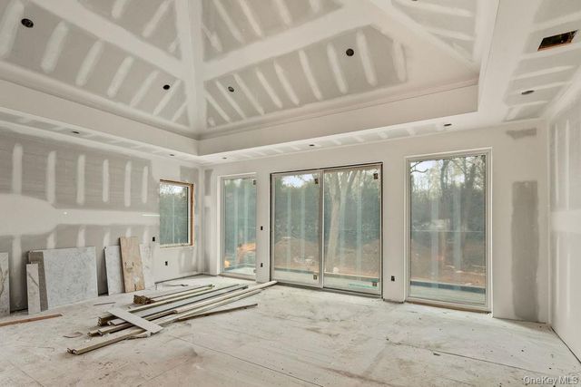 94 Viola Road, Suffern, NY 10901