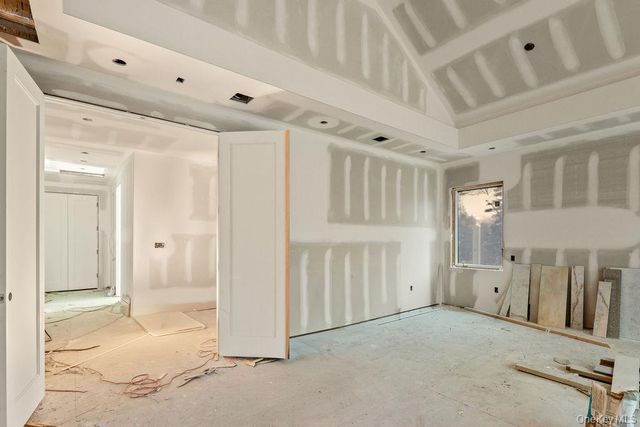 94 Viola Road, Suffern, NY 10901