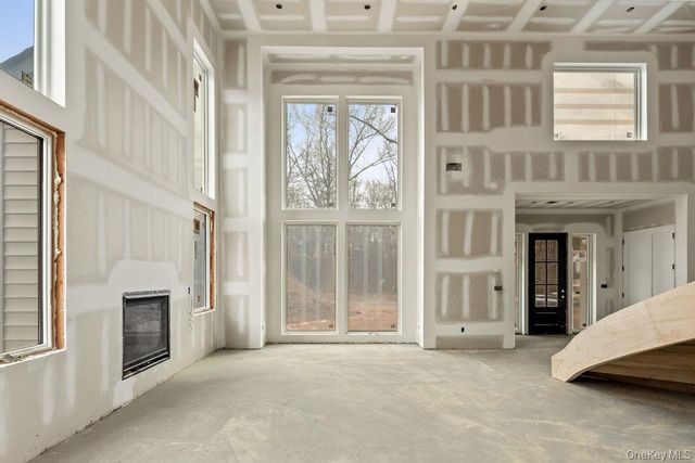 94 Viola Road, Suffern, NY 10901