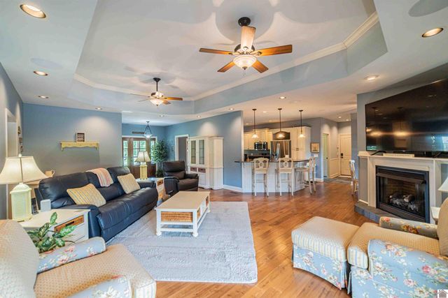 210 McKenna Dr, Kevil, KY 42053