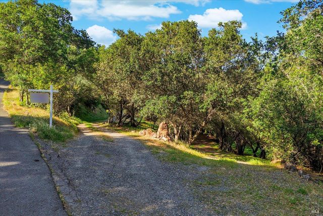 4730 Valley End Ln, Fairfield, CA 94534