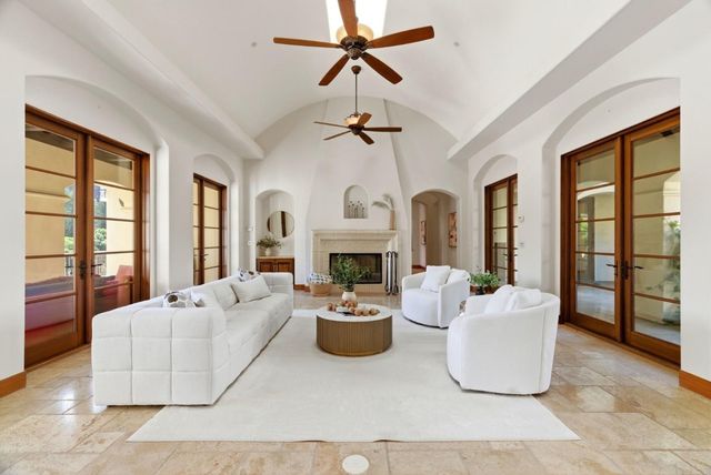 220 Falcon Hill, Santa Cruz, CA 95065