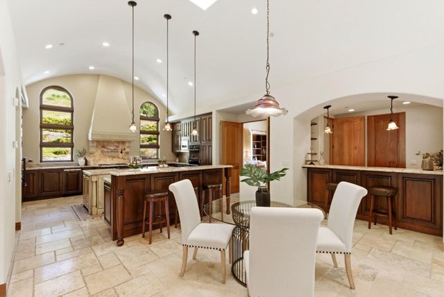 220 Falcon Hill, Santa Cruz, CA 95065
