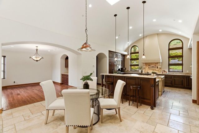 220 Falcon Hill, Santa Cruz, CA 95065