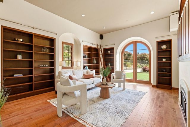 220 Falcon Hill, Santa Cruz, CA 95065
