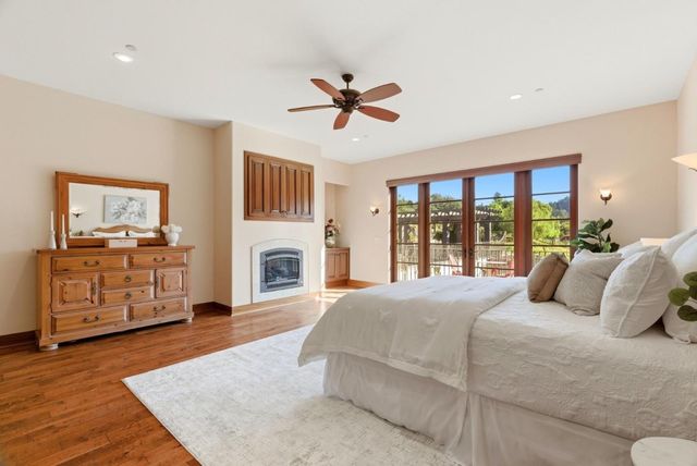 220 Falcon Hill, Santa Cruz, CA 95065