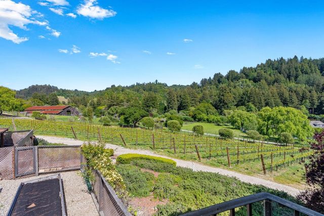 220 Falcon Hill, Santa Cruz, CA 95065