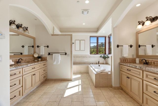 220 Falcon Hill, Santa Cruz, CA 95065