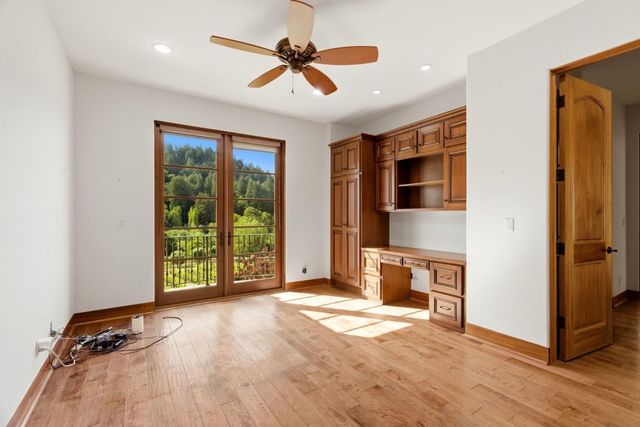 220 Falcon Hill, Santa Cruz, CA 95065