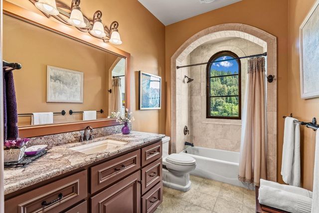 220 Falcon Hill, Santa Cruz, CA 95065