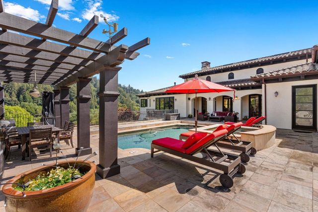 220 Falcon Hill, Santa Cruz, CA 95065