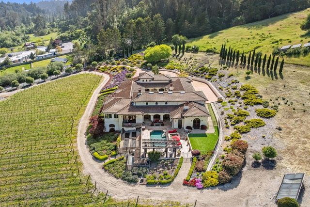 220 Falcon Hill, Santa Cruz, CA 95065
