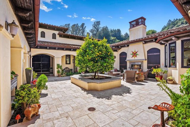 220 Falcon Hill, Santa Cruz, CA 95065
