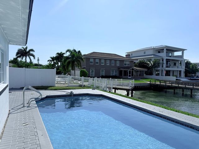 720 CAPRI BOULEVARD, St Petersburg, FL 33706