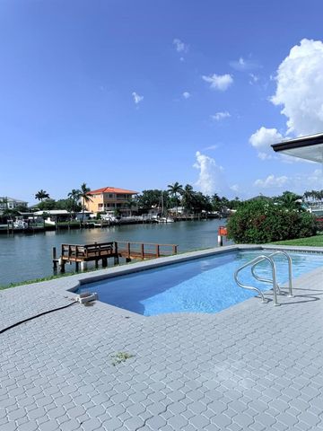 720 CAPRI BOULEVARD, St Petersburg, FL 33706