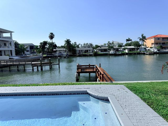 720 CAPRI BOULEVARD, St Petersburg, FL 33706